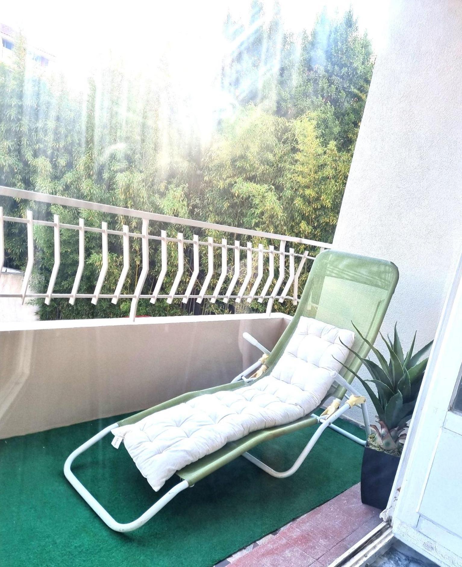 T2 Neuf Centre Raphael Avec Terrasse Et Parking Gratuit, Kit Linge Et Serviettes Offerts ,pres De La Et Commerces! Apartment Saint-Raphael (Var)