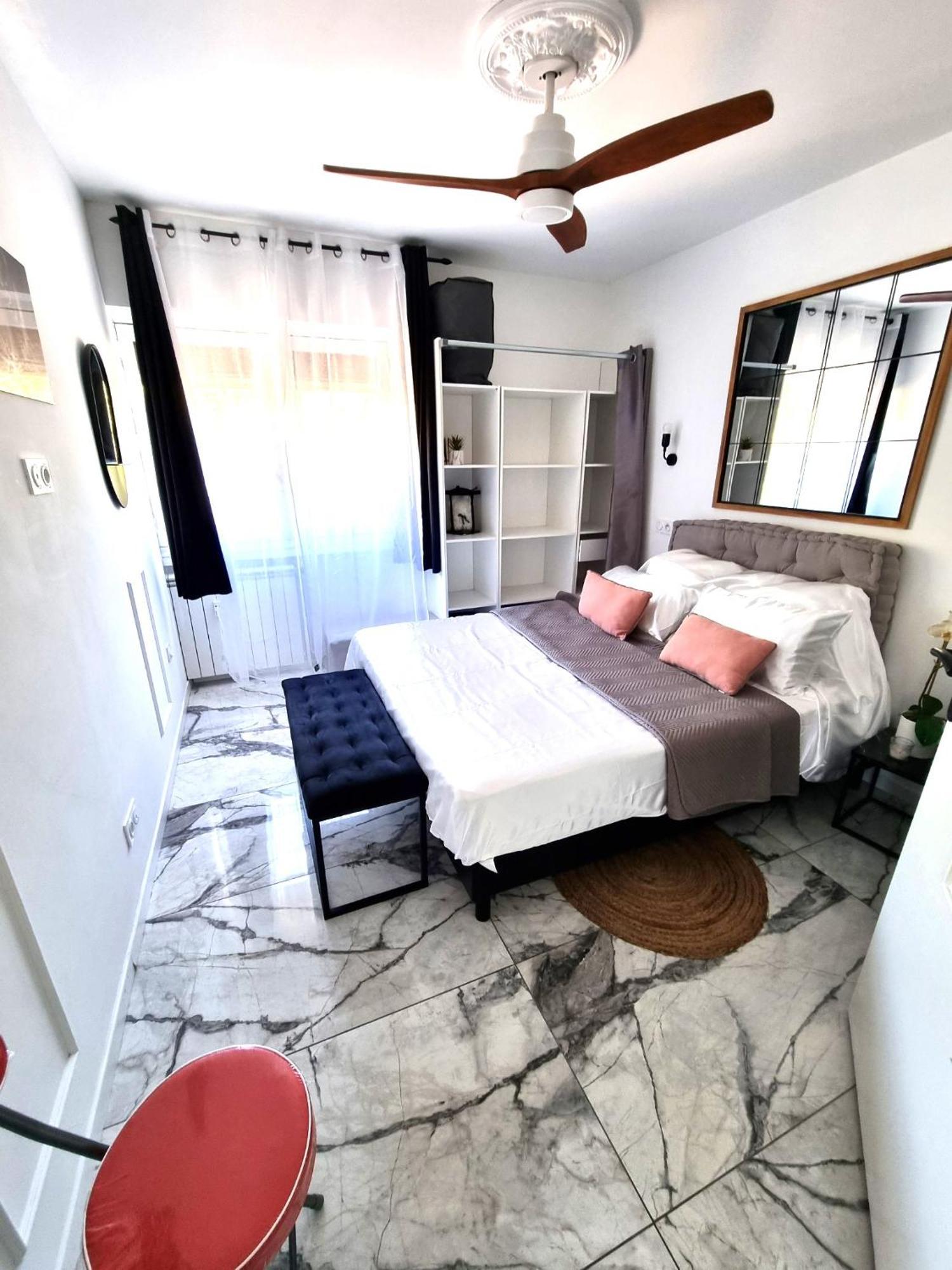 T2 Neuf Centre Raphael Avec Terrasse Et Parking Gratuit, Kit Linge Et Serviettes Offerts ,pres De La Et Commerces! *